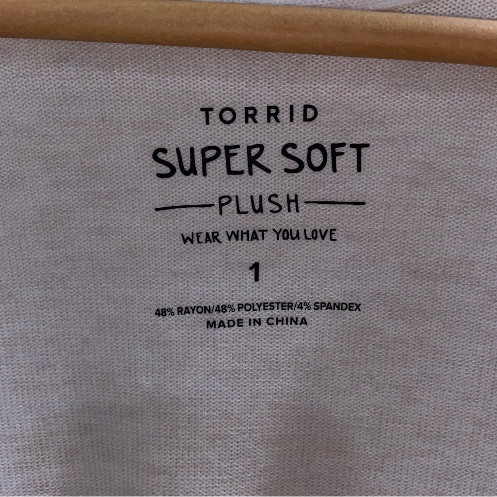 Nwt Torrid Super Soft Cream Drape Front Cardigan,… - image 6